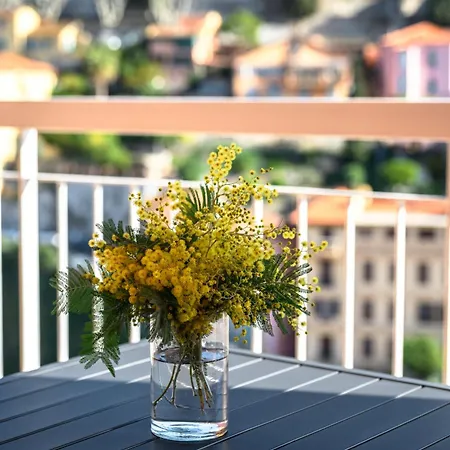 Les Orangers, Avec Coin Nuit, Incroyable Vue Sur La Et La Mer, Parking