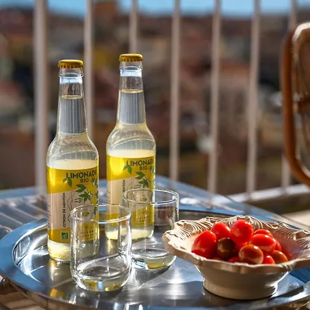 شقة Les Orangers, Avec Coin Nuit, Incroyable Vue Sur La Et La Mer, Parking